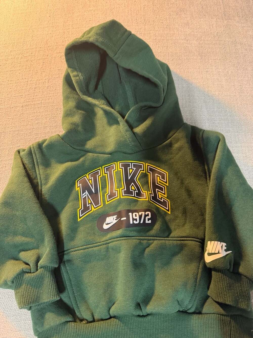 Nike 1972 Green Fleece Hoodie and Jogger Set Size 12M - Picture 3 of 6